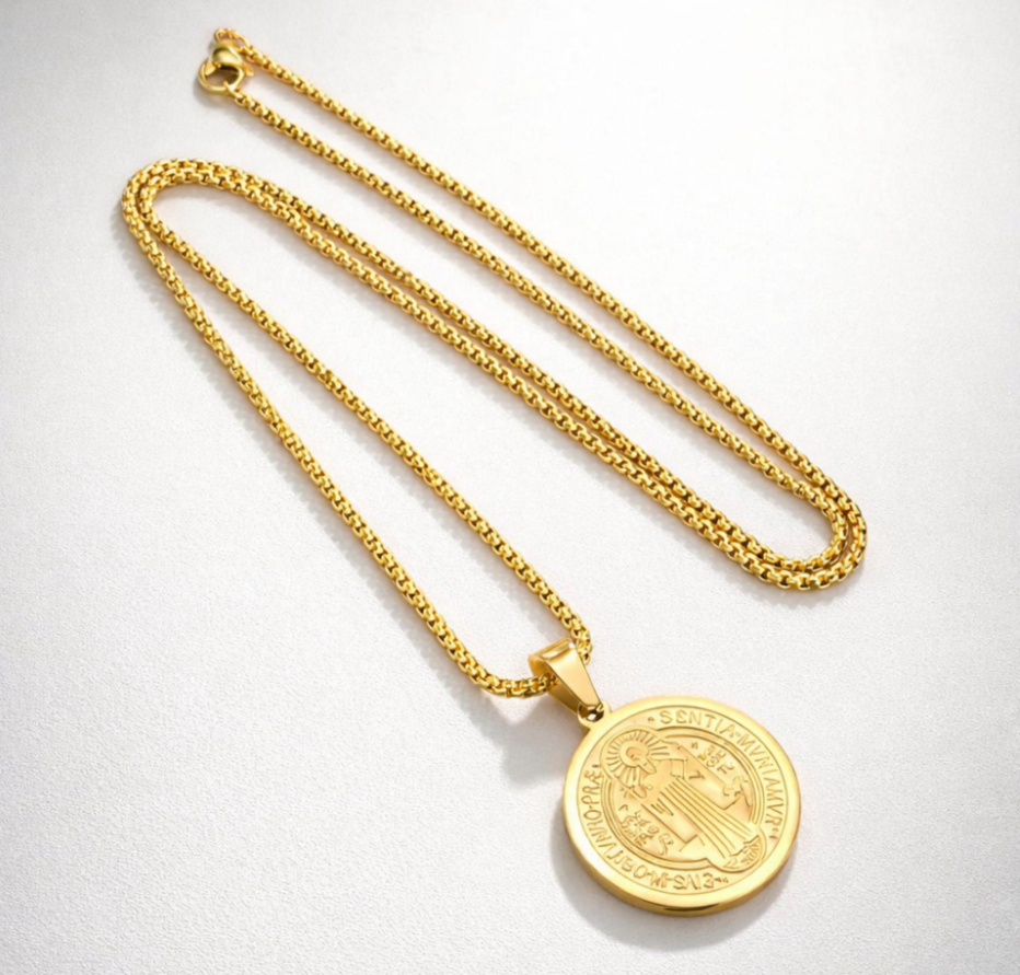 St Benedict Necklace 18k Gold (Unisex)