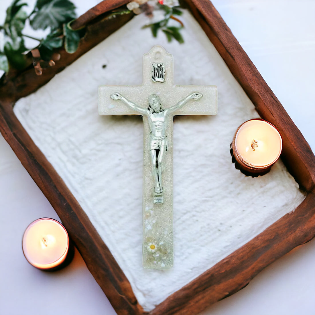 Italian Murano Glass Handmade Crucifix Wall Cross, flower cross, Italian cross, Italian Crucifix, baptism gift, baptismal gift, christening gift, easter gift, lent, catholic gifts, christian gifts, catholic gifts for her, handmade crucifix, small wall crucifix, glass crucifix