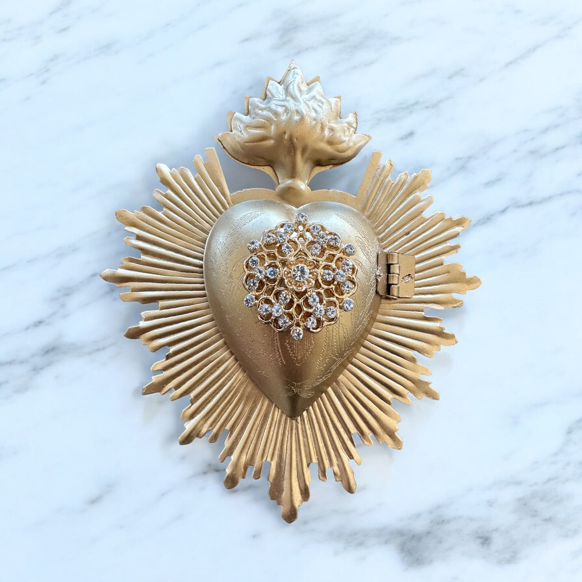 Sacred Heart, Catholic gifts, christian gifts, embellished, gold heart, gold locket, prayer box, gold ornament, heart of jesus, Lent gift, Easter gift