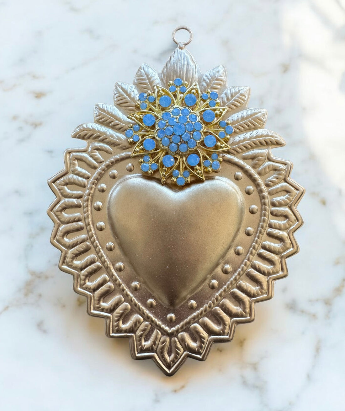 Sacred Heart, Catholic gifts, christian gifts, embellished, gold heart, gold locket, prayer box, gold ornament, heart of jesus, Lent gift, Easter gift